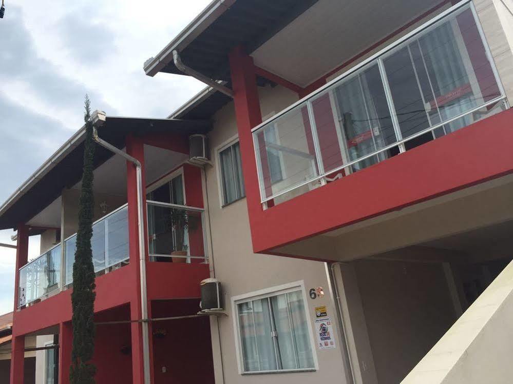 Pharol Aparthotel